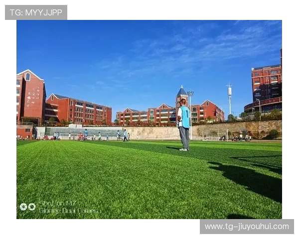 围绕武汉足球比赛十号展开的激情绿茵故事盛典全景纪实报道篇章集